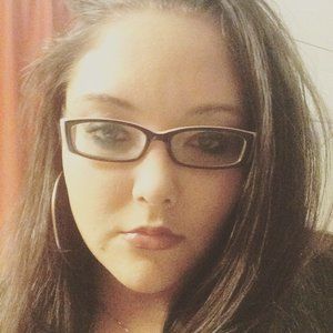 Meet your Posher, Sasha